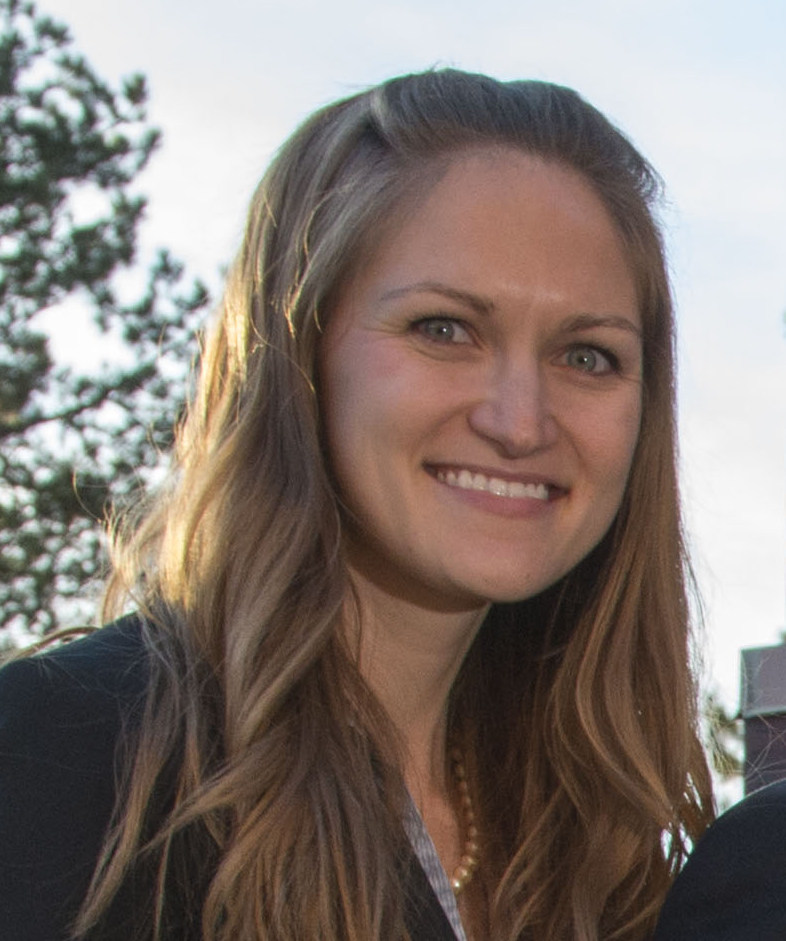 photo of Kristin Hall